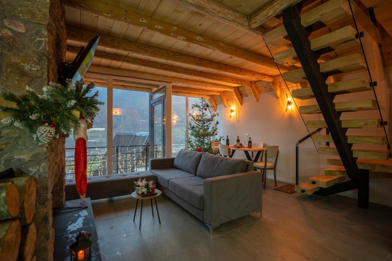 Columbus Villas Vermosh Bagian luar foto